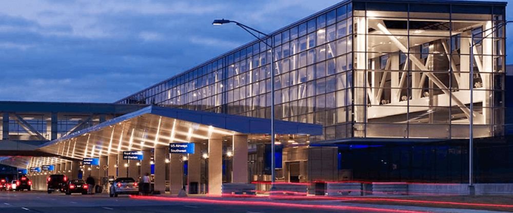 Detroit Metropolitan Wayne County Airport (1)