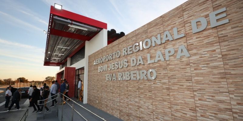 Bom Jesus Da Lapa Airport