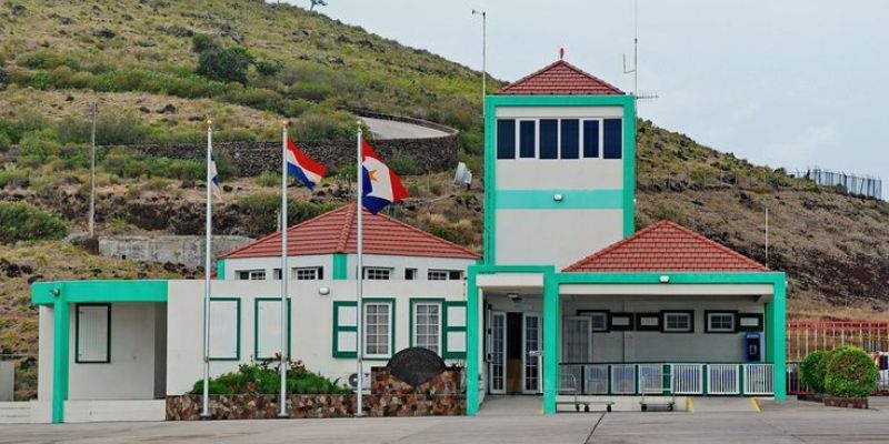 Juancho E. Irausquin Airport