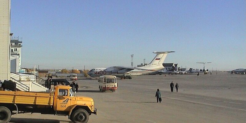 Olyokminsk Airport