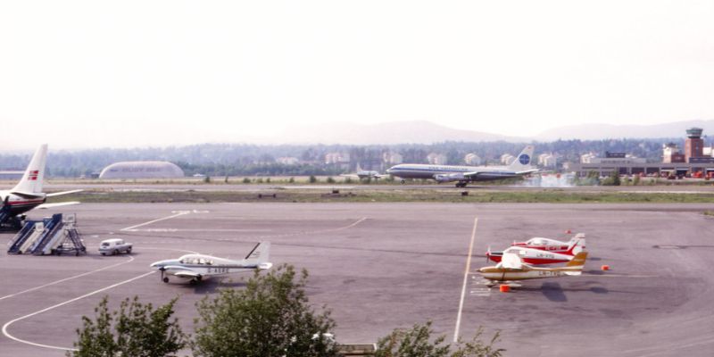 Oslo Airport, Fornebu
